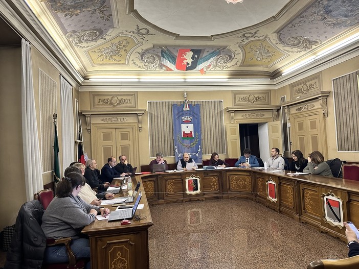 Chatillon: Prima variazione al Bilancio di previsione pluriennale 2025/27