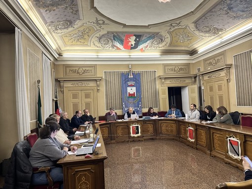 Chatillon: Prima variazione al Bilancio di previsione pluriennale 2025/27