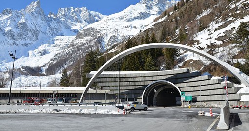 CIPRA Italia e Francia: 'Urgente ripristinare il Frejus e fermare il raddoppio del Monte Bianco per un trasporto sostenibile