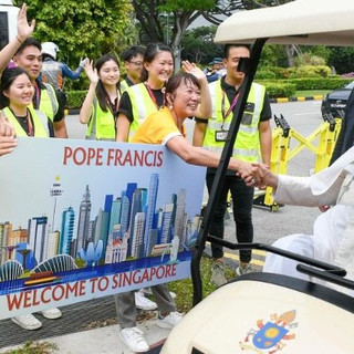 Francesco a Singapore, ultima tappa del lungo viaggio nel Sud-Est asiatico e in Oceania