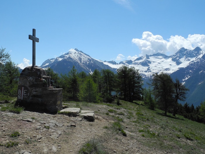 MONTAGNA VDA: TÊTE-DE-COMAGNE - SAIN VINCENT