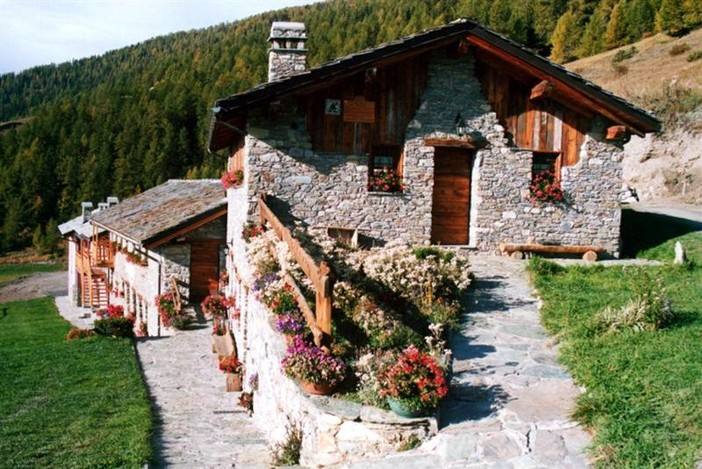 Nuove Opportunità di Formazione per il Settore Agrituristico in Valle d'Aosta: Bando 2023-2024