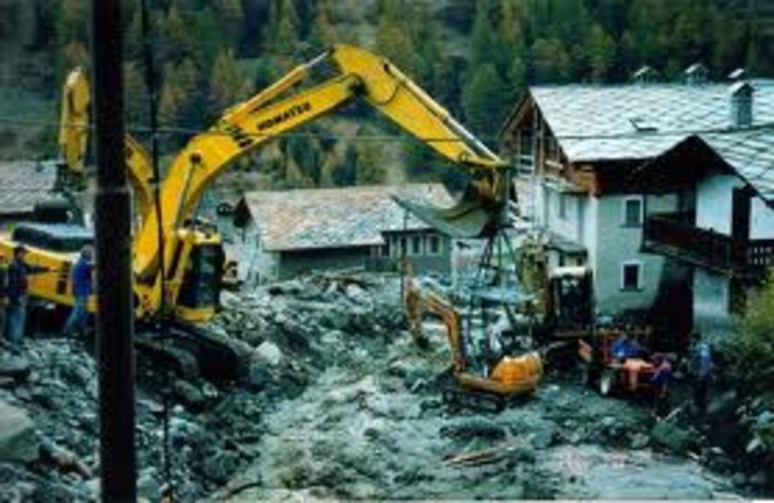 24 ANNI FA LA DRAMMATICA ALLUVIONE