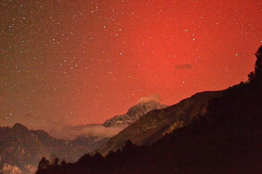 L'aurora Boreale vista da Courmayeur da Elena Motta