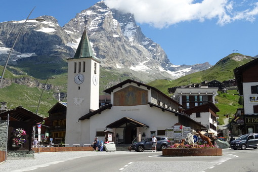 Cervinia in vendita? Privati registrano il marchio e diffidano il Comune di Valtournenche