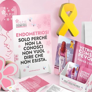 Vetrine Consapevoli 2025:  l’Italia brilla di rosa  per dare voce all’endometriosi