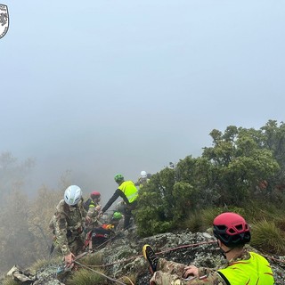 Addestramento congiunto tra Vigili del Fuoco ed Esercito