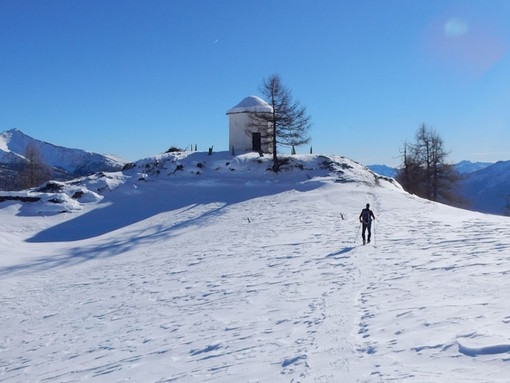 MONTAGNA VDA: ORATORIO DI GILLAREY DI TORGNON