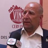 Massimo Pepellin, sindaco di Sarre, coraggioso portavoce dei primi cittadini perplessi sulla legge per le elezioni contestuali Comuni e Regione; così facendo si riduce la partecipazione al voto delle comunità comunali