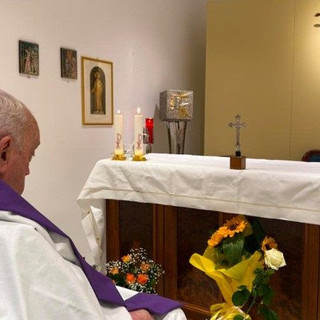 Il Papa al Gemelli, lievi miglioramenti dal punto di vista respiratorio e motorio