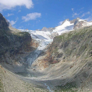 Giornata Internazionale della Montagna: Un appello alla conservazione della natura e alla sostenibilità