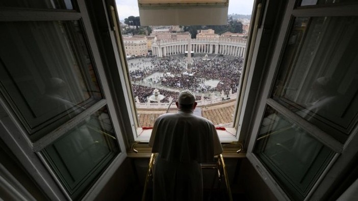 PAPA: mai negare la Shoah, debellare l’antisemitismo. Cessino le ostilità in Sudan