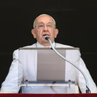 Papa Francesco: &quot;Stiamo attenti alla dittatura del fare&quot;