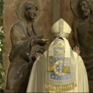 Aperta la Porta Santa di Santa Maria Maggiore, affidiamo alla madre dio Dio le nostre vite, il nostro tempo