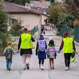 Quart: L'Amministrazione comunale scommette sul Pedibus: mobilità sostenibile per i più piccoli