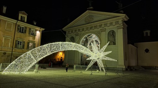 Aosta si prepara al Natale: luci, tradizioni e spirito cristiano illuminano la città