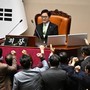 Corea del Sud, sfiduciato anche il presidente ad interim