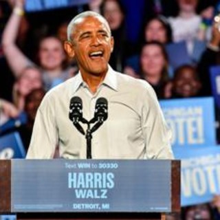 Obama e il rap per Kamala Harris sulle note di Eminem: &quot;Sono nervoso&quot;