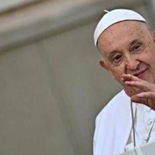 Papa Francesco, l'omelia: &quot;La fragilità ci richiama il dramma della morte&quot;