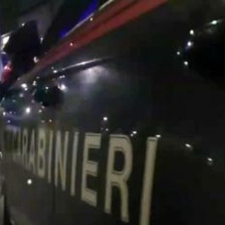 Femminicidio ad Ascoli Piceno, 48enne uccide la moglie a coltellate davanti ai figli