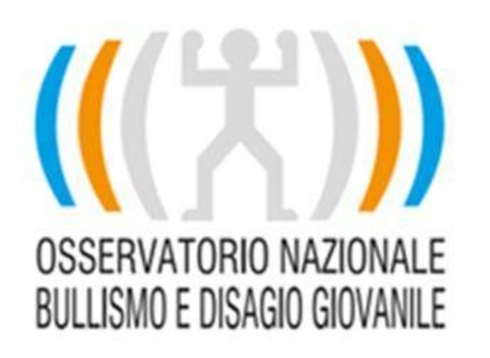 A Sanremo parte 'La strada contro il bullismo' con Giusy Versace, Manuel Bortuzzo e Annalisa Minetti