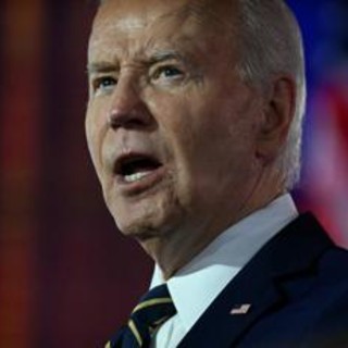 Usa, gaffe di Biden su &quot;spazzatura&quot;: la precisazione dopo le polemiche