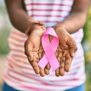 Tumori, il 90% delle donne con cancro al seno ha problemi sessuali, tabù per 2 su 3