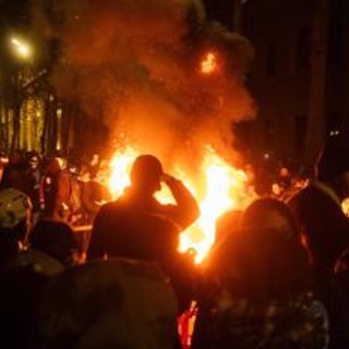 &quot;Scendiamo in piazza fino a nuove elezioni&quot;. Voci dalla protesta georgiana - FOTO