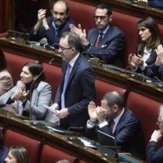 Santanchè e caso Visibilia, opposizioni puntano Meloni: &quot;È ricattata dalla ministra?&quot;