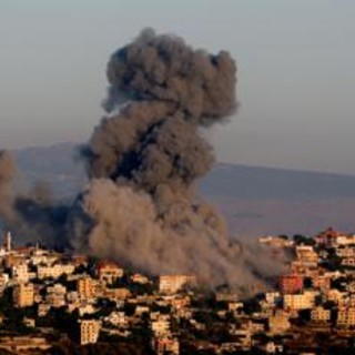 Gaza, ucciso contrabbandiere d'armi di Hamas. Raid Israele in Libano