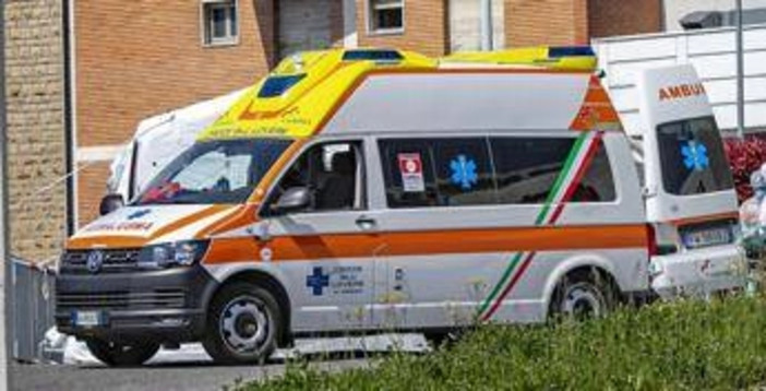 Firenze, monossido dalla stufa di un camper: morto un uomo, ricoverata una donna