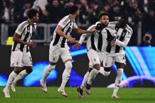 Champions, Juventus-Psv 2-1: McKennie e Mbangula decidono la sfida di andata