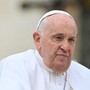 Papa Francesco: &quot;Non andate dalla strega a farvi leggere la mano&quot;