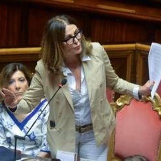 Santanchè, mozione di sfiducia in Aula. &quot;Riflessione su dimissioni ma da sola&quot;