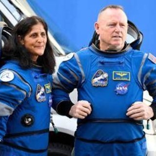 L'astronauta bloccato su Iss e la teoria di Musk: &quot;Abbandonati da Biden? Gli credo&quot;