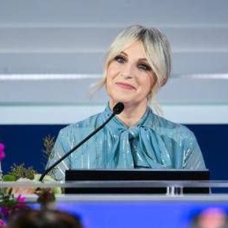 Sanremo 2025, Katia Follesa: chi è la co-conduttrice della terza serata del Festival