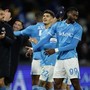 Napoli-Verona 2-0, Conte prova la fuga