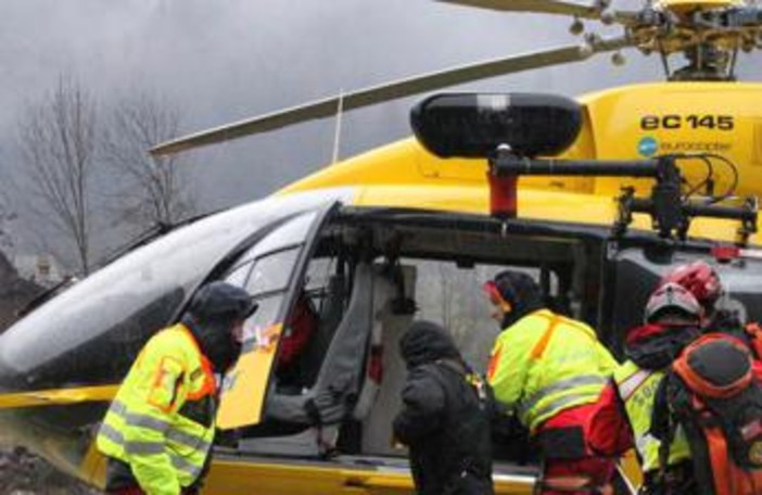 Scivola e finisce in un canalone, morto 71enne in Trentino