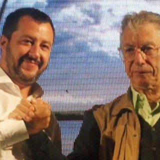 Lega, Salvini a casa di Bossi a Gemonio: &quot;Una bella chiacchierata&quot;