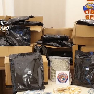 Blitz contro il narcotraffico, 12 arresti e 17 fermi