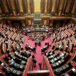 Dl omnibus, testo in Senato: oggi si vota la fiducia. Le misure