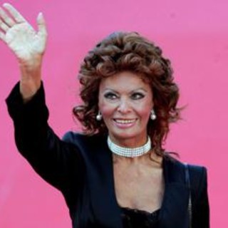 Sophia Loren, reunion familiare a Roma per i suoi 90 anni